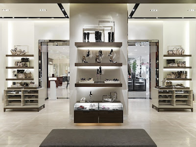 Men's Fashion & Style Aficionado: Burberry Opens 18th Store in Taiwan ...